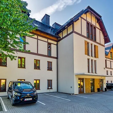 A1 Z Basenem I - 5d * Szklarska Poręba