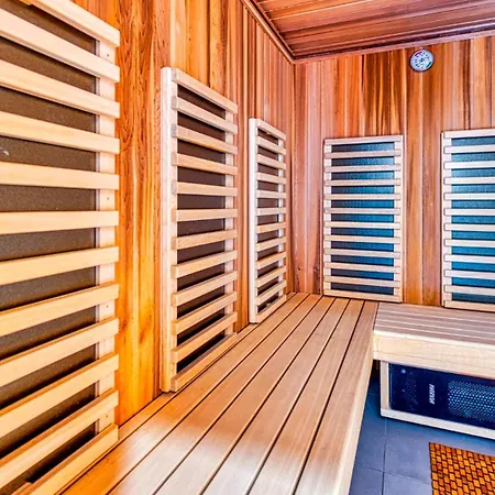 A1 Z Basenem I - 5d 아파트 스클라르스카포렘바